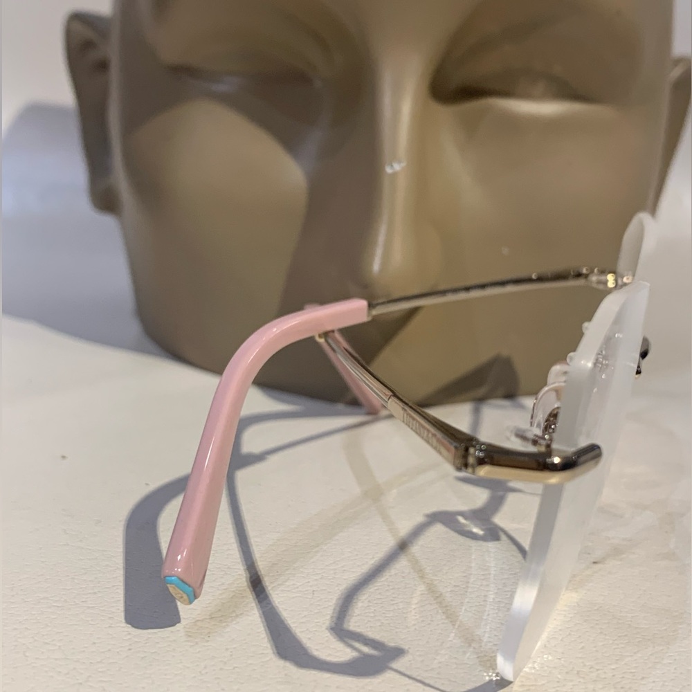 New Women’s Tiffany&Co Eyeglasses - Picture 11 of 11